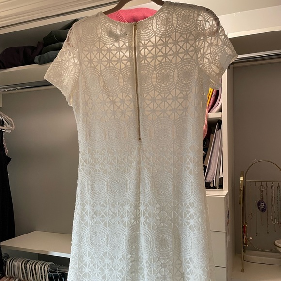 Lulus Size SM white lacey shoulder coverage stitched dress - Picture 2 of 3